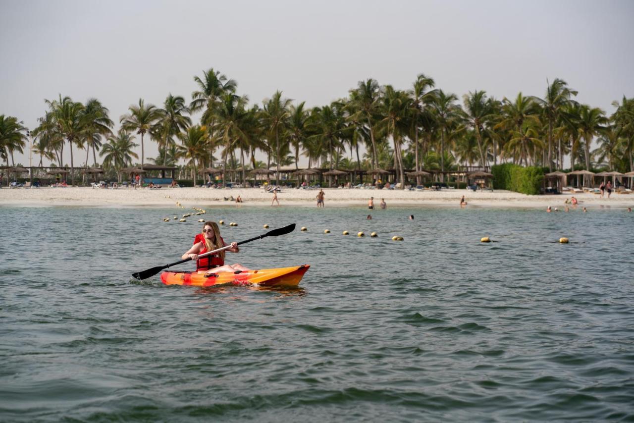 Fanar Hotel & Residences Салала Экстерьер фото Kayaking at Al Sufouh